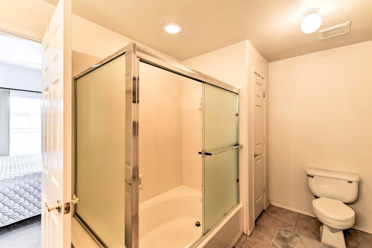Phoenix Condo With Balcony And Spa - 14 Mi To Downtown Exterior photo